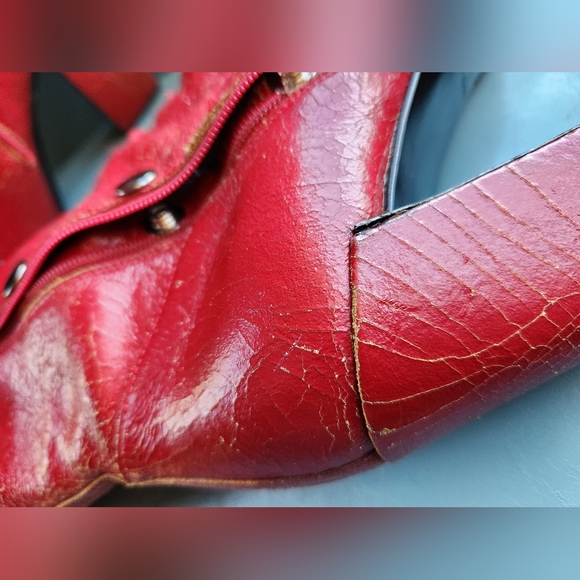 MIU MIU Vtg 1999 2000 Red Crackle Leather Olive Texture Lace Up Grannycore Boots - Picture 6 of 16